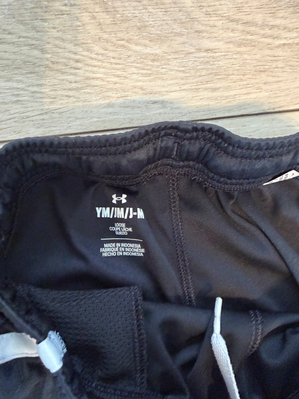 Lot of 4 Boys Athletic Shorts - Picture 4 of 5